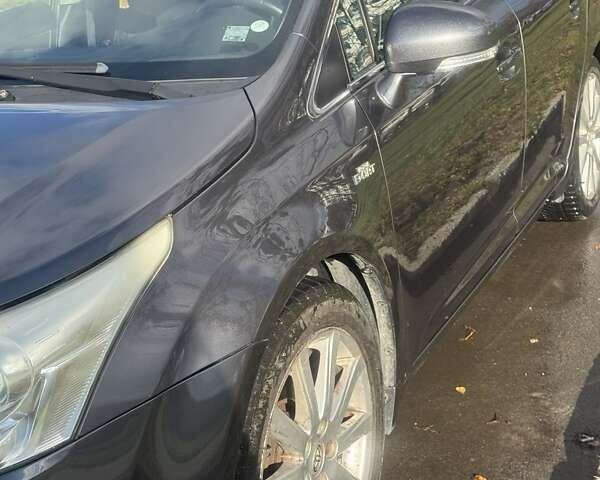Черный Тойота Авенсис, объемом двигателя 2.2 л и пробегом 218 тыс. км за 9000 $, фото 14 на Automoto.ua