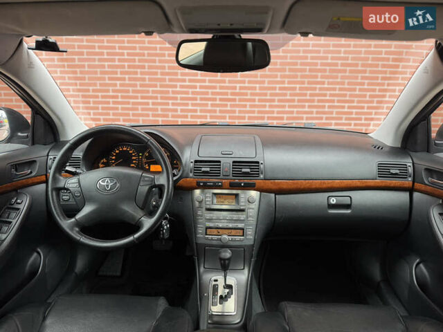 Черный Тойота Авенсис, объемом двигателя 1.79 л и пробегом 243 тыс. км за 7500 $, фото 27 на Automoto.ua