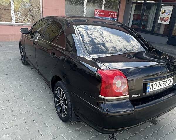 Черный Тойота Авенсис, объемом двигателя 1.79 л и пробегом 198 тыс. км за 4950 $, фото 2 на Automoto.ua