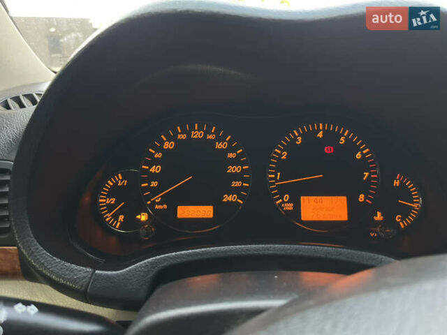 Черный Тойота Авенсис, объемом двигателя 1.8 л и пробегом 233 тыс. км за 6550 $, фото 12 на Automoto.ua