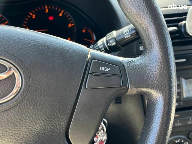 Чорний Тойота Авенсіс, об'ємом двигуна 2 л та пробігом 330 тис. км за 7690 $, фото 26 на Automoto.ua