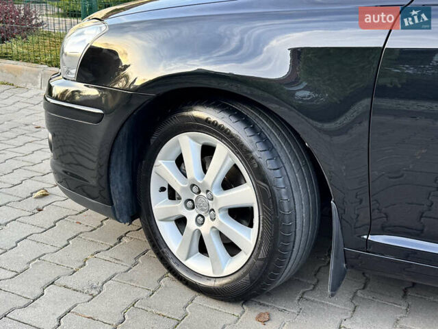 Черный Тойота Авенсис, объемом двигателя 1.8 л и пробегом 98 тыс. км за 10300 $, фото 18 на Automoto.ua