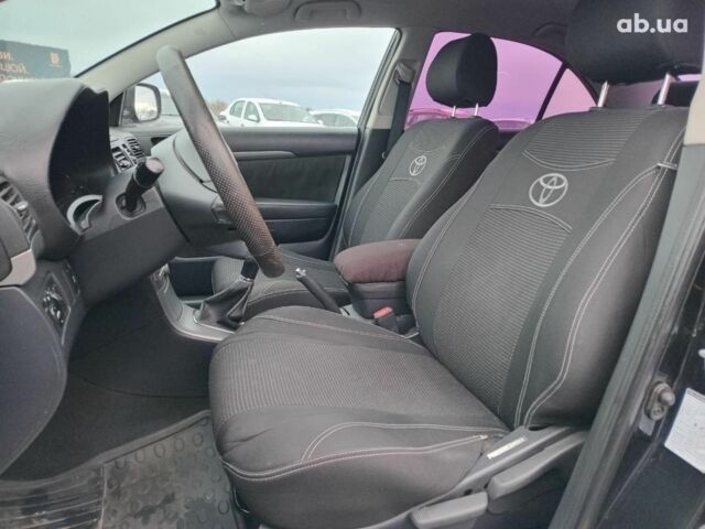 Черный Тойота Авенсис, объемом двигателя 1.8 л и пробегом 297 тыс. км за 7490 $, фото 12 на Automoto.ua
