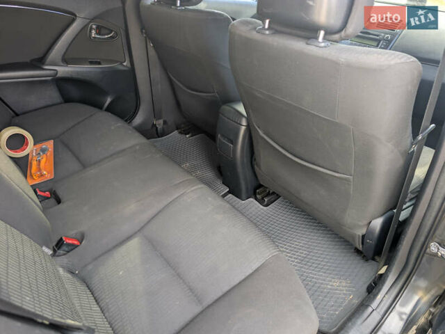 Черный Тойота Авенсис, объемом двигателя 2 л и пробегом 290 тыс. км за 6999 $, фото 13 на Automoto.ua