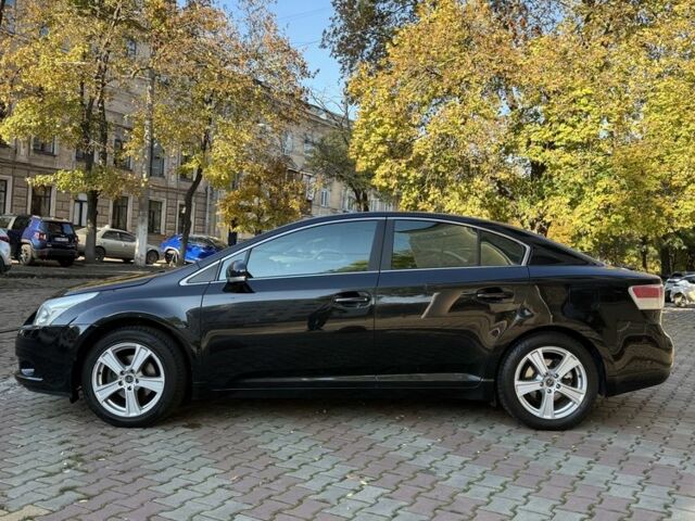 Черный Тойота Авенсис, объемом двигателя 1.8 л и пробегом 193 тыс. км за 9199 $, фото 6 на Automoto.ua