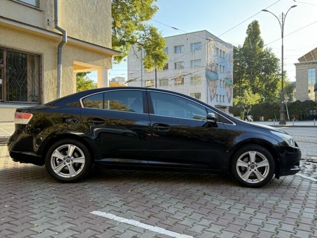 Черный Тойота Авенсис, объемом двигателя 1.8 л и пробегом 193 тыс. км за 9199 $, фото 3 на Automoto.ua