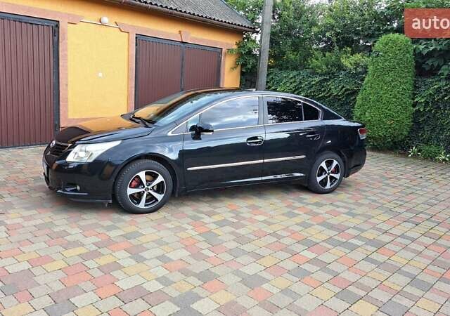 Чорний Тойота Авенсіс, об'ємом двигуна 1.6 л та пробігом 113 тис. км за 9500 $, фото 13 на Automoto.ua