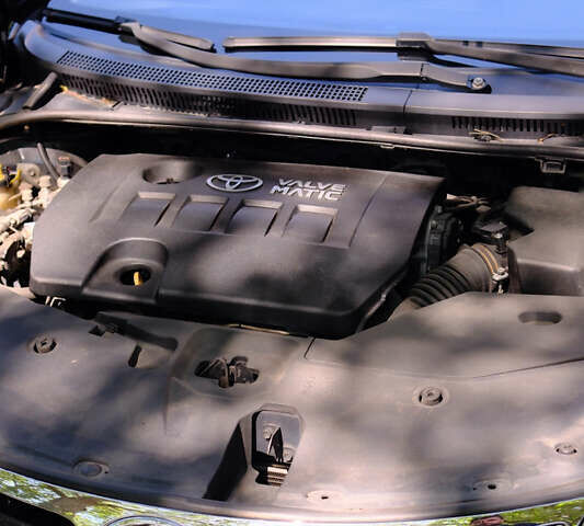 Чорний Тойота Авенсіс, об'ємом двигуна 1.99 л та пробігом 166 тис. км за 8700 $, фото 40 на Automoto.ua
