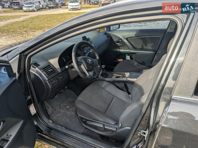 Черный Тойота Авенсис, объемом двигателя 2 л и пробегом 290 тыс. км за 6999 $, фото 12 на Automoto.ua