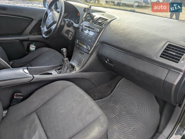 Черный Тойота Авенсис, объемом двигателя 2 л и пробегом 290 тыс. км за 6999 $, фото 15 на Automoto.ua