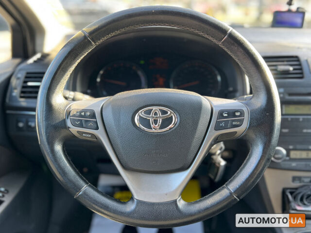 Черный Тойота Авенсис, объемом двигателя 2 л и пробегом 190 тыс. км за 8700 $, фото 13 на Automoto.ua