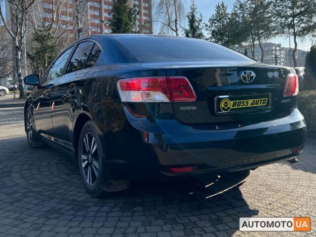 Черный Тойота Авенсис, объемом двигателя 2 л и пробегом 190 тыс. км за 8700 $, фото 4 на Automoto.ua