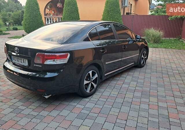 Чорний Тойота Авенсіс, об'ємом двигуна 1.6 л та пробігом 113 тис. км за 9500 $, фото 43 на Automoto.ua