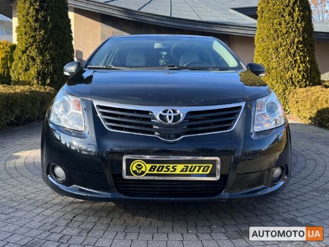 Черный Тойота Авенсис, объемом двигателя 2 л и пробегом 190 тыс. км за 8700 $, фото 1 на Automoto.ua