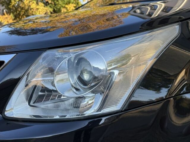 Черный Тойота Авенсис, объемом двигателя 1.8 л и пробегом 193 тыс. км за 9199 $, фото 7 на Automoto.ua