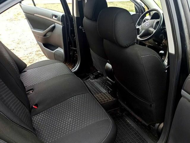 Черный Тойота Авенсис, объемом двигателя 2 л и пробегом 230 тыс. км за 7500 $, фото 12 на Automoto.ua