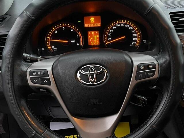 Чорний Тойота Авенсіс, об'ємом двигуна 2.2 л та пробігом 320 тис. км за 8100 $, фото 10 на Automoto.ua