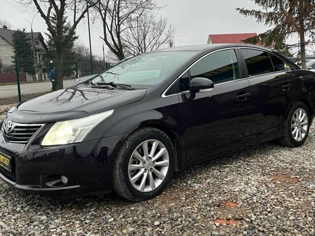 Чорний Тойота Авенсіс, об'ємом двигуна 2.2 л та пробігом 320 тис. км за 8100 $, фото 2 на Automoto.ua