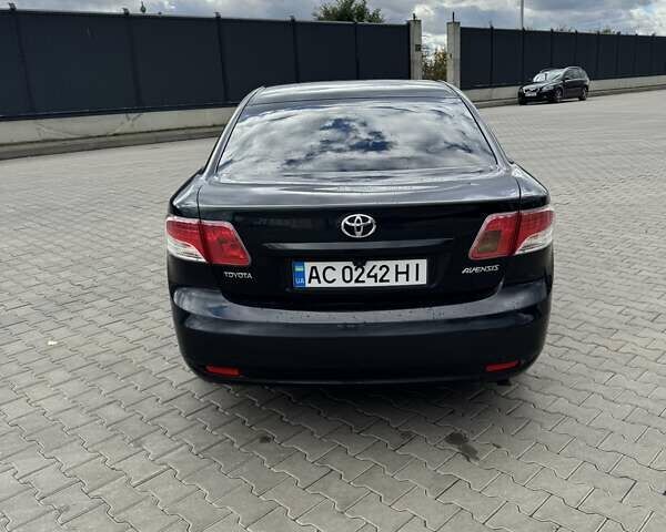 Чорний Тойота Авенсіс, об'ємом двигуна 1.6 л та пробігом 281 тис. км за 9600 $, фото 9 на Automoto.ua
