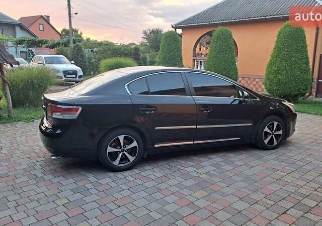 Чорний Тойота Авенсіс, об'ємом двигуна 1.6 л та пробігом 113 тис. км за 9500 $, фото 52 на Automoto.ua