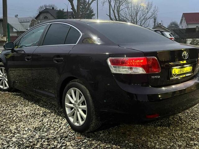 Чорний Тойота Авенсіс, об'ємом двигуна 2.2 л та пробігом 320 тис. км за 8100 $, фото 4 на Automoto.ua