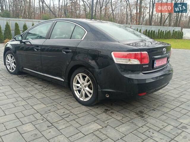 Чорний Тойота Авенсіс, об'ємом двигуна 1.8 л та пробігом 243 тис. км за 8550 $, фото 5 на Automoto.ua