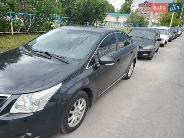 Черный Тойота Авенсис, объемом двигателя 1.8 л и пробегом 230 тыс. км за 9000 $, фото 1 на Automoto.ua