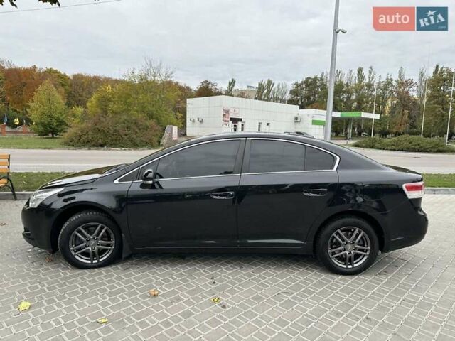 Черный Тойота Авенсис, объемом двигателя 1.8 л и пробегом 176 тыс. км за 8900 $, фото 11 на Automoto.ua