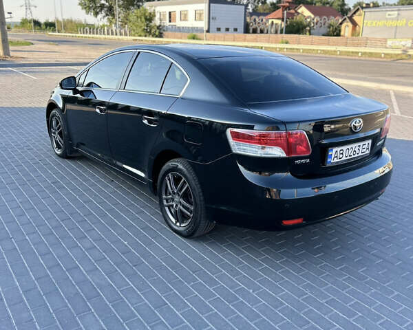 Черный Тойота Авенсис, объемом двигателя 1.8 л и пробегом 175 тыс. км за 9200 $, фото 8 на Automoto.ua