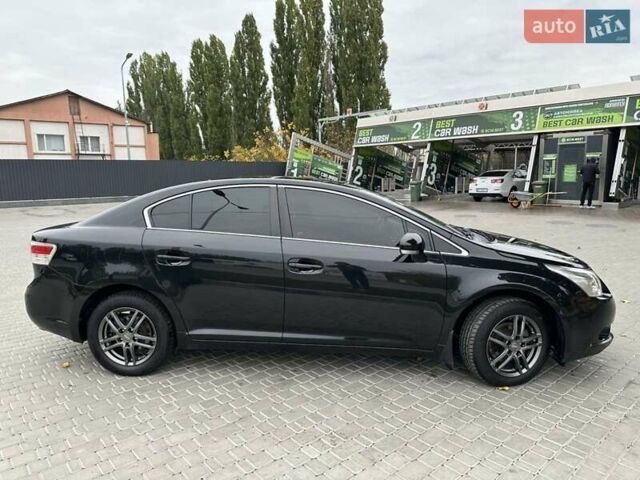 Черный Тойота Авенсис, объемом двигателя 1.8 л и пробегом 176 тыс. км за 8900 $, фото 9 на Automoto.ua