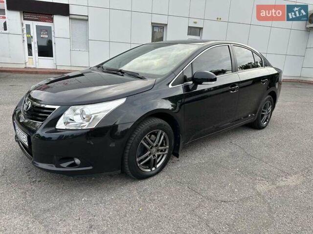 Черный Тойота Авенсис, объемом двигателя 1.8 л и пробегом 176 тыс. км за 8900 $, фото 6 на Automoto.ua