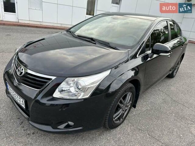 Черный Тойота Авенсис, объемом двигателя 1.8 л и пробегом 176 тыс. км за 8900 $, фото 3 на Automoto.ua