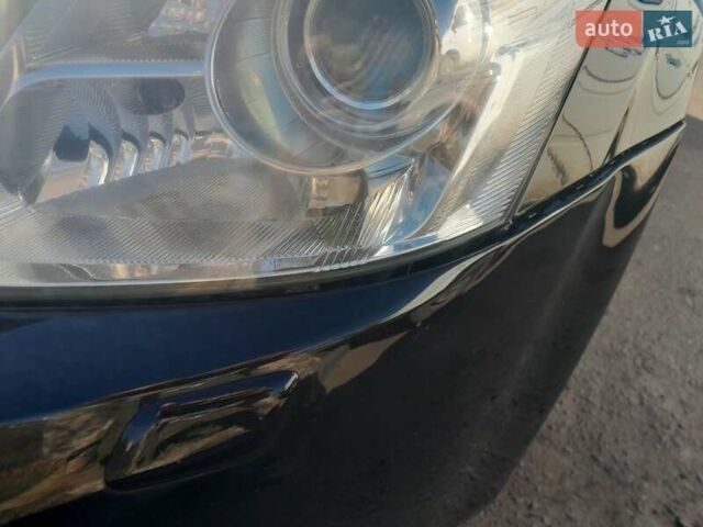 Черный Тойота Авенсис, объемом двигателя 2.01 л и пробегом 267 тыс. км за 9000 $, фото 10 на Automoto.ua