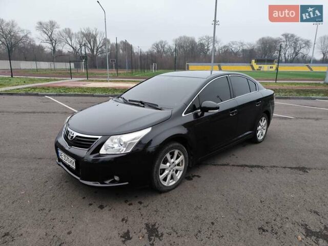 Черный Тойота Авенсис, объемом двигателя 2 л и пробегом 202 тыс. км за 10700 $, фото 1 на Automoto.ua