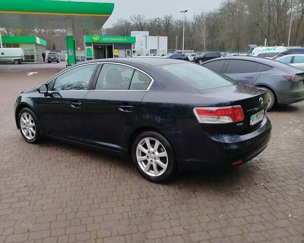 Черный Тойота Авенсис, объемом двигателя 1.99 л и пробегом 198 тыс. км за 9000 $, фото 4 на Automoto.ua