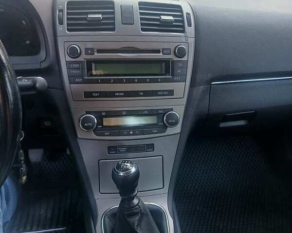 Черный Тойота Авенсис, объемом двигателя 1.8 л и пробегом 224 тыс. км за 9200 $, фото 10 на Automoto.ua