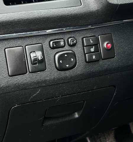 Черный Тойота Авенсис, объемом двигателя 1.8 л и пробегом 221 тыс. км за 7800 $, фото 8 на Automoto.ua