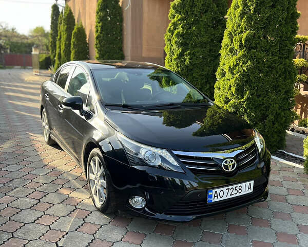 Чорний Тойота Авенсіс, об'ємом двигуна 1.99 л та пробігом 148 тис. км за 9700 $, фото 7 на Automoto.ua