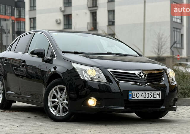 Черный Тойота Авенсис, объемом двигателя 2 л и пробегом 300 тыс. км за 8950 $, фото 9 на Automoto.ua