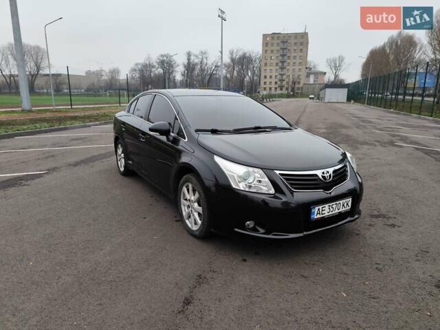 Черный Тойота Авенсис, объемом двигателя 2 л и пробегом 202 тыс. км за 10700 $, фото 16 на Automoto.ua