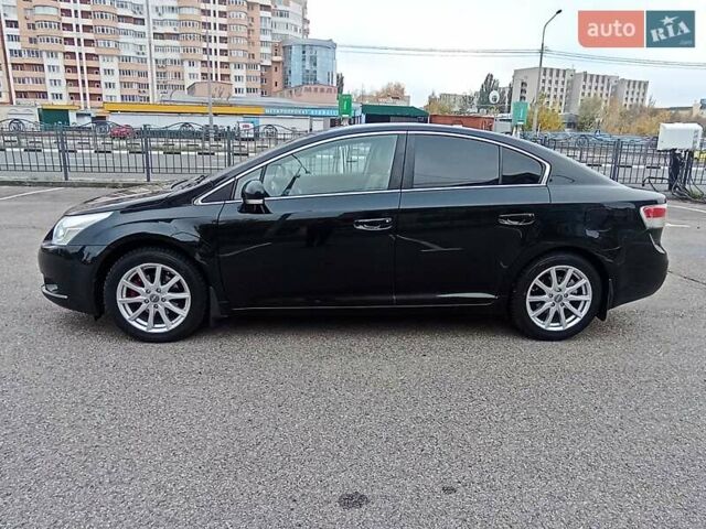 Черный Тойота Авенсис, объемом двигателя 2 л и пробегом 169 тыс. км за 9850 $, фото 5 на Automoto.ua