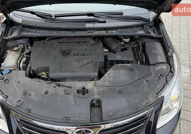 Черный Тойота Авенсис, объемом двигателя 2 л и пробегом 300 тыс. км за 8950 $, фото 44 на Automoto.ua