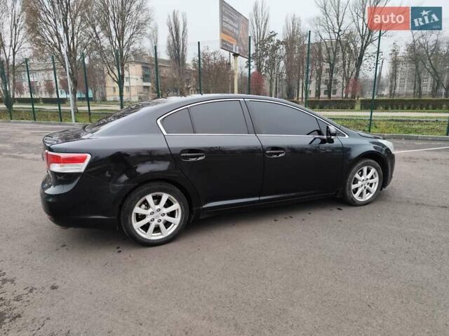 Черный Тойота Авенсис, объемом двигателя 2 л и пробегом 202 тыс. км за 10700 $, фото 6 на Automoto.ua