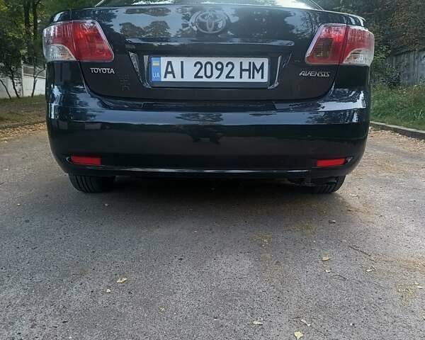 Черный Тойота Авенсис, объемом двигателя 1.8 л и пробегом 224 тыс. км за 9200 $, фото 3 на Automoto.ua