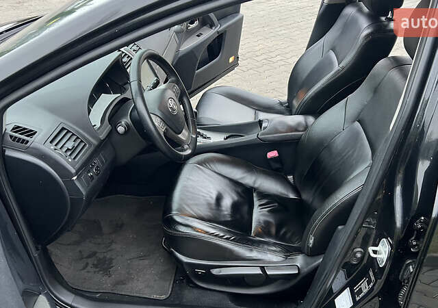 Чорний Тойота Авенсіс, об'ємом двигуна 2 л та пробігом 159 тис. км за 8700 $, фото 9 на Automoto.ua