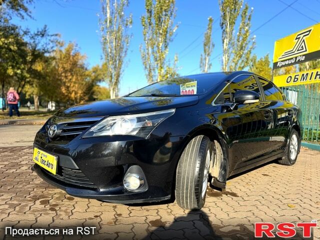 Черный Тойота Авенсис, объемом двигателя 1.8 л и пробегом 275 тыс. км за 10650 $, фото 2 на Automoto.ua