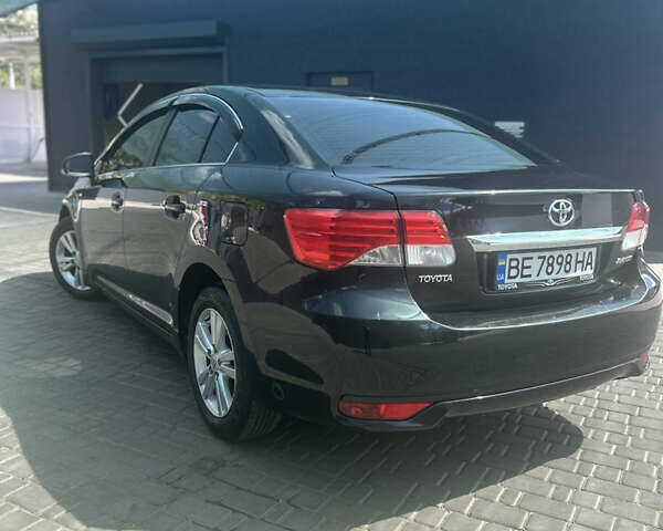 Чорний Тойота Авенсіс, об'ємом двигуна 1.8 л та пробігом 318 тис. км за 11800 $, фото 4 на Automoto.ua