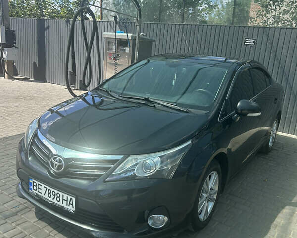 Чорний Тойота Авенсіс, об'ємом двигуна 1.8 л та пробігом 318 тис. км за 11800 $, фото 12 на Automoto.ua
