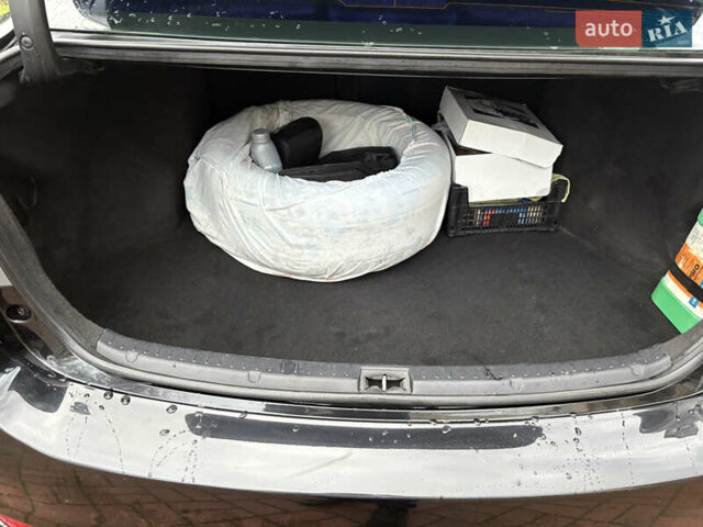 Чорний Тойота Авенсіс, об'ємом двигуна 2 л та пробігом 225 тис. км за 10650 $, фото 10 на Automoto.ua