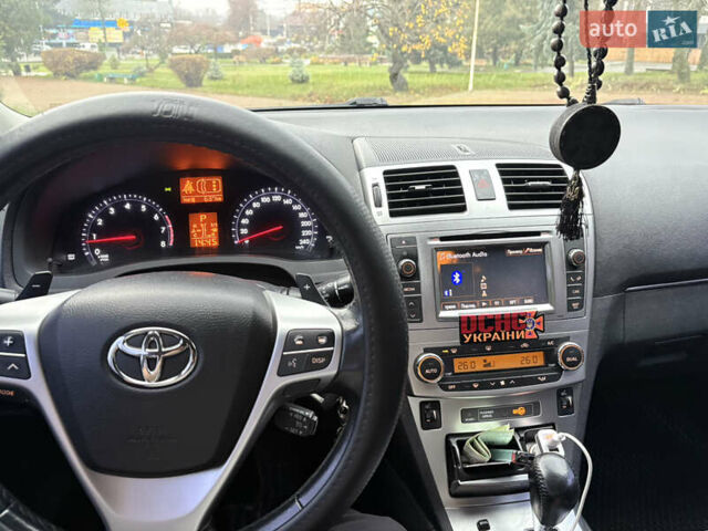 Чорний Тойота Авенсіс, об'ємом двигуна 2 л та пробігом 225 тис. км за 10650 $, фото 17 на Automoto.ua